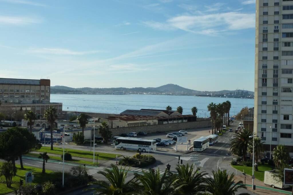 Le Marsouin Yourhosthelper Toulon Exterior foto